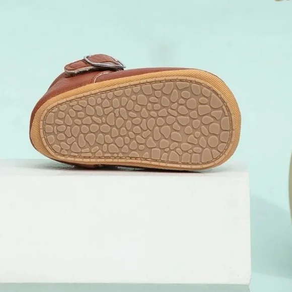 Baby girl / toddler girls Scallop Trim classic Mary Jane Flats - Picture 2 of 10